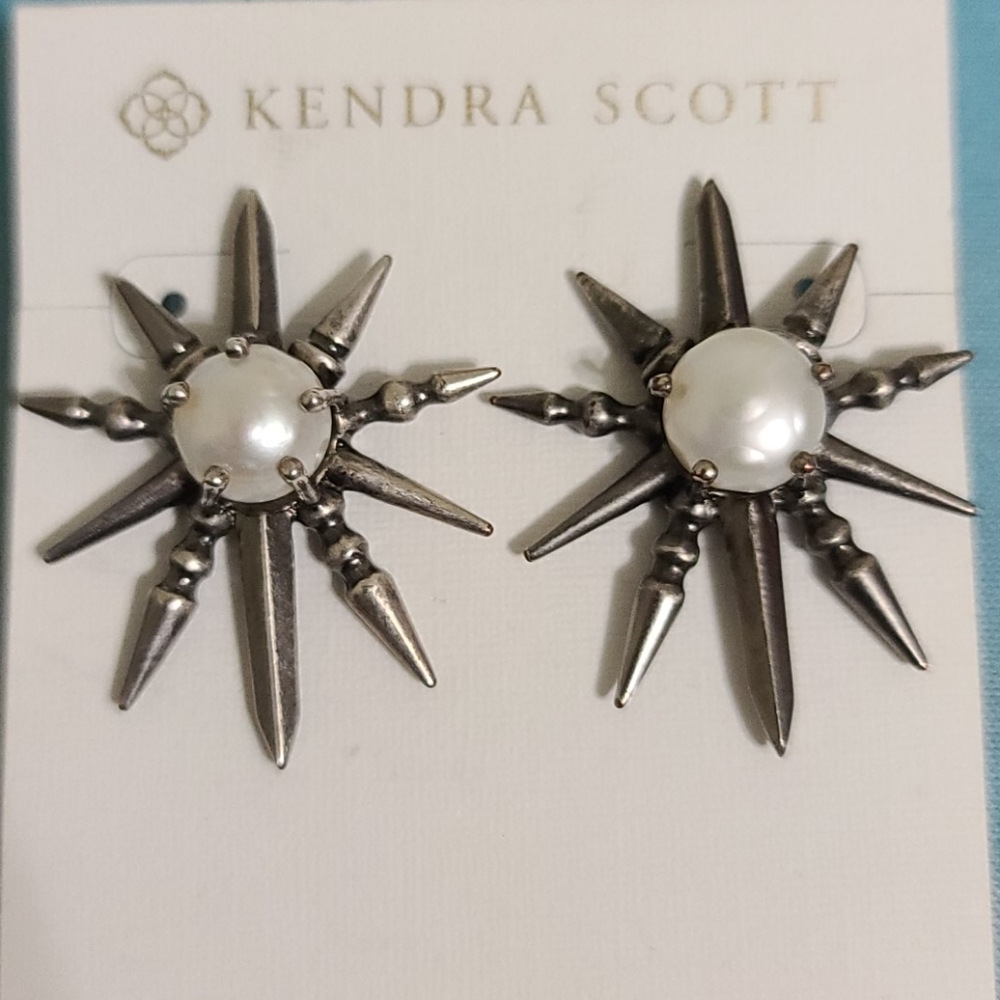 Kendra Scott Rogan Stud Earrings